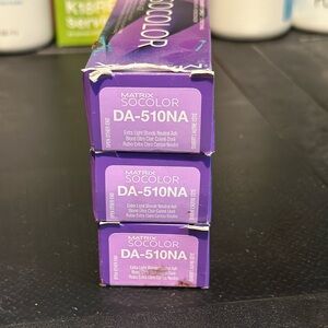 Matrix dream age permanent color3- 3oz tubes 510NA
